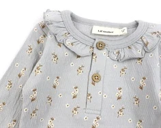 Lil Atelier harbor mist body blomster